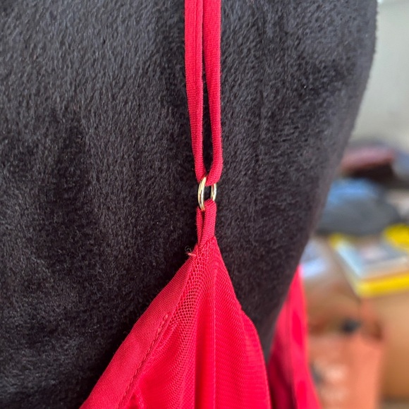 Madewell Gathered V-Neck Midi Dress - Picture 10 of 12